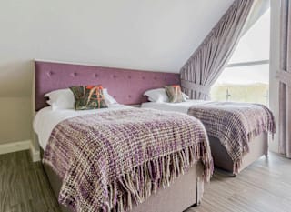 Indulgent Wooden Lodge image