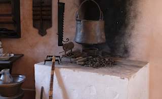 Mr Straw's House image