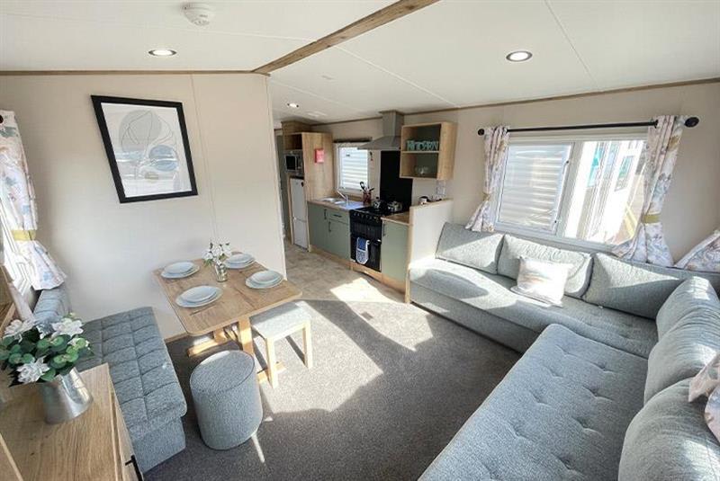 property gallery image 2