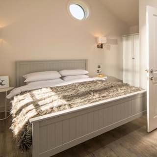 Comfortable double bed