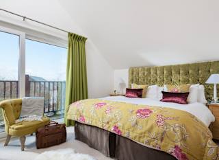 Superior Wooden Lodge image
