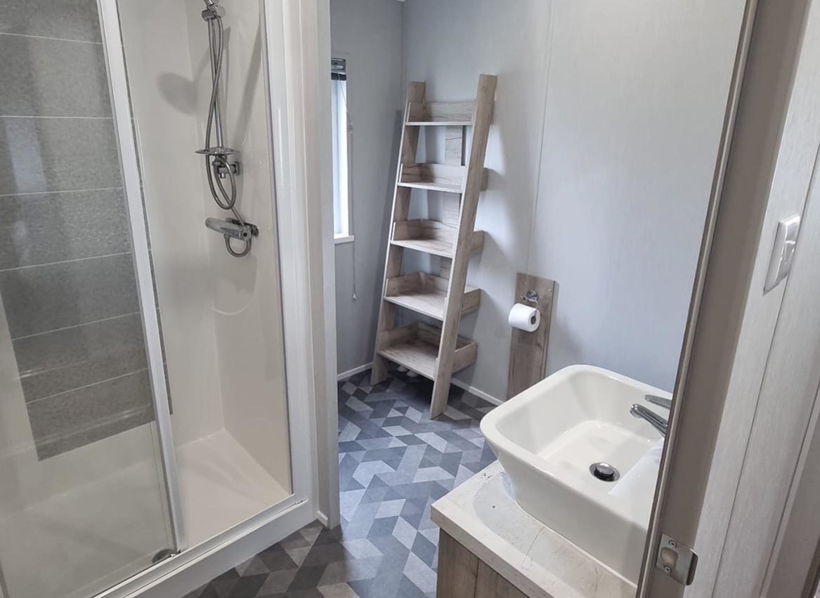 Exclusive Seaview Lodge image