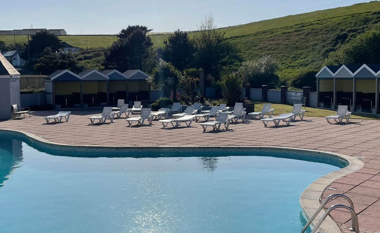 Outdoor swimming pool at Newquay Bay image
