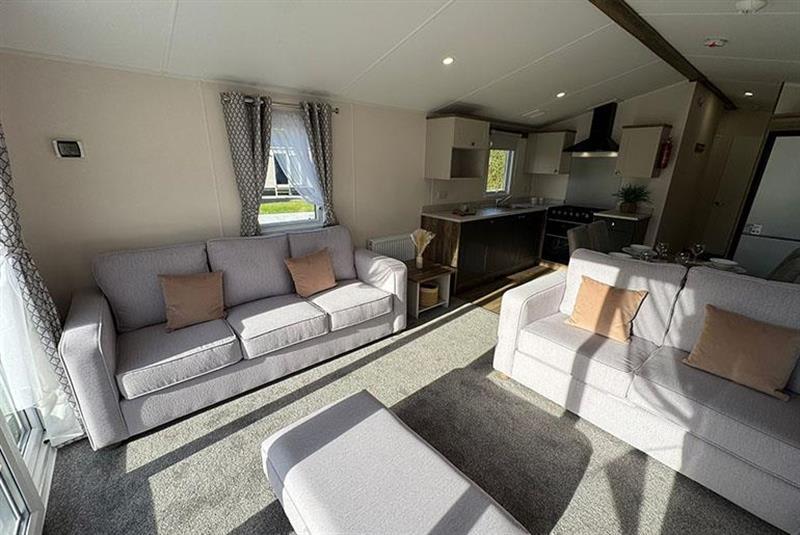 property gallery image 3