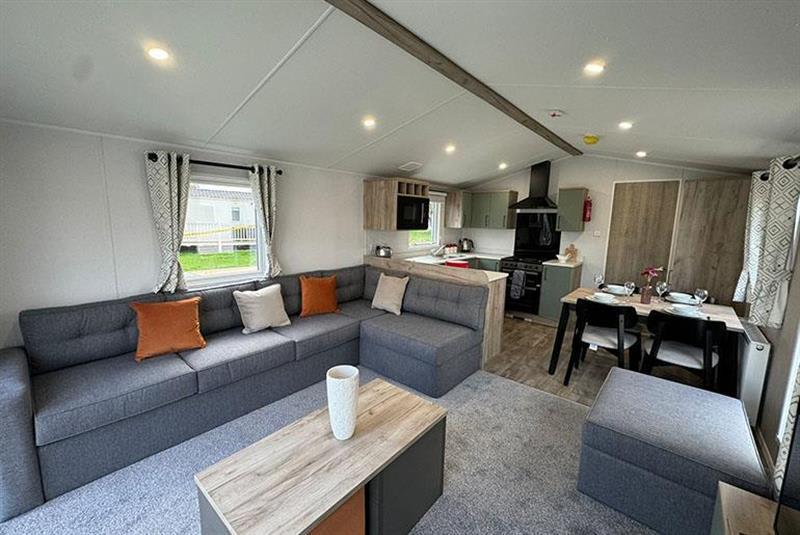 property gallery image 1