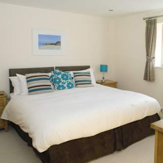 Comfortable double bed with pillows & linen included