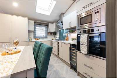 Artisan Lodge image
