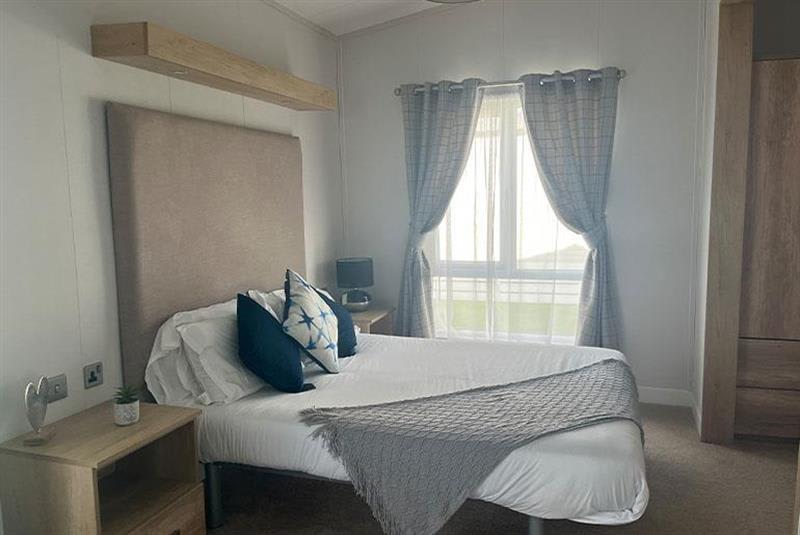 property gallery image 6