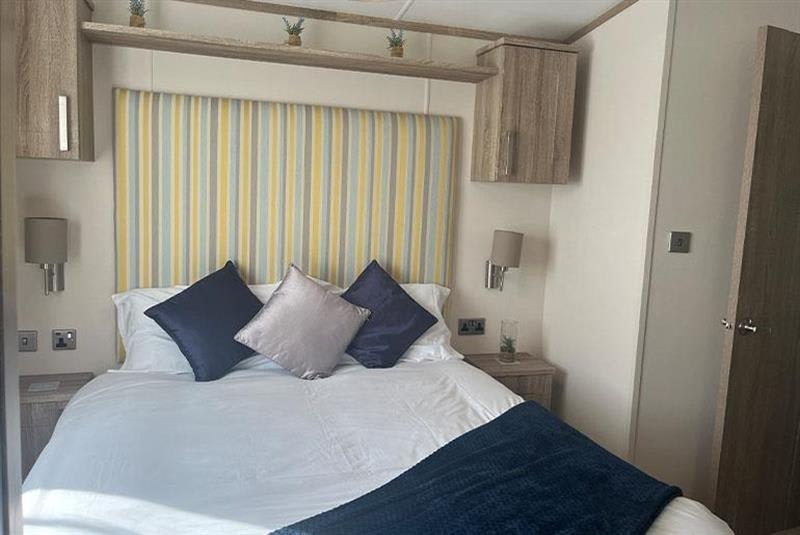 property gallery image 7