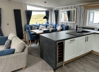 Indulgent Lodge with Seaview image
