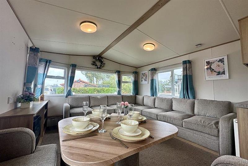 property gallery image 1