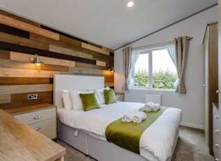 Beech Waterside Lodge image