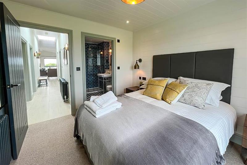 3 Bed Lodge image