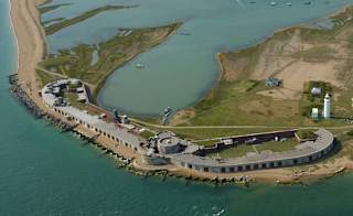 Hurst Castle image