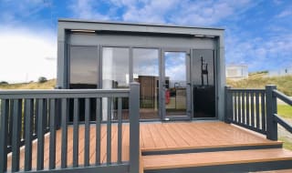 Luxury Pod image