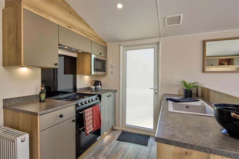 property gallery image 4