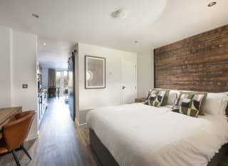 Luxury Lakeside Apartment image