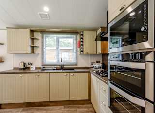 Exclusive Lodge image