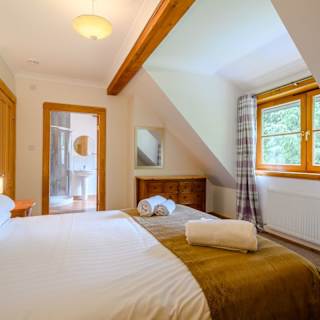 Comfortable double bed with pillows & linen included