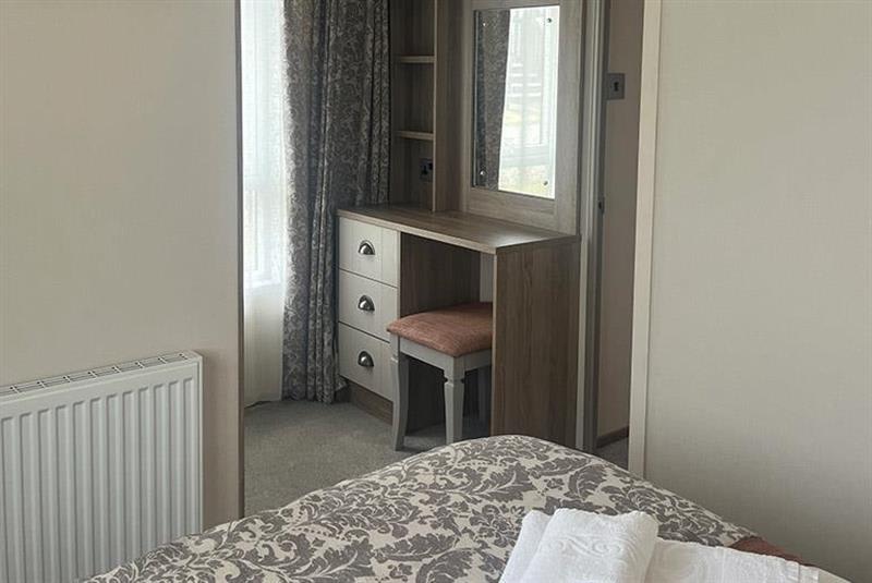 property gallery image 7