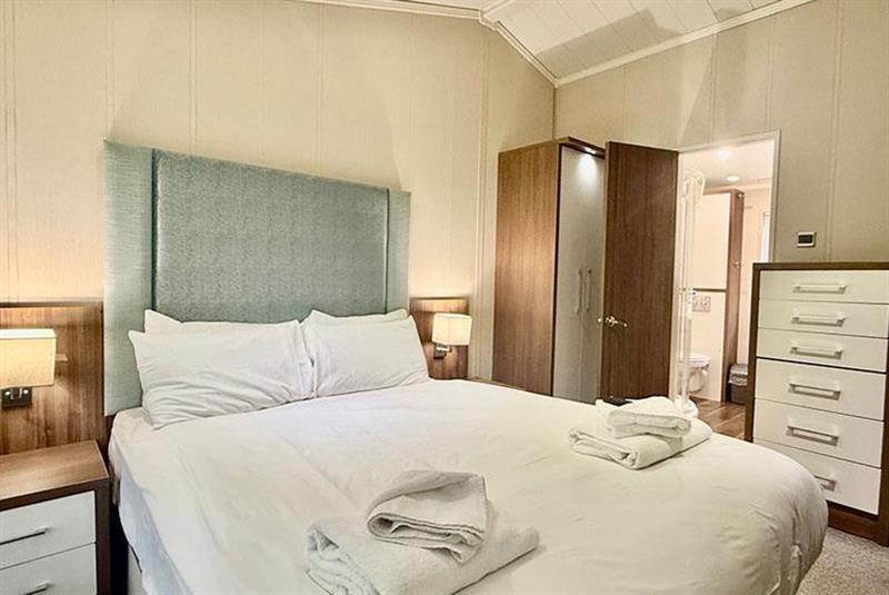 property gallery image 6