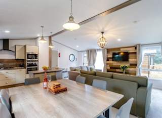 Beech Waterside Lodge