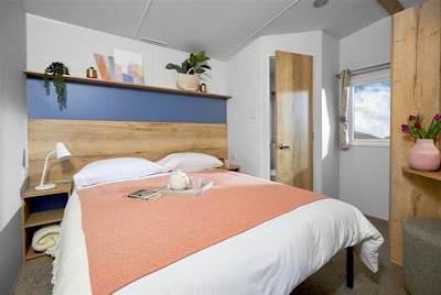 Coworth Deluxe image