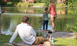 Top 17 Father’s Day Activities to Enjoy at Away Resorts image