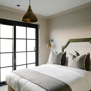 Comfortable double bed with pillows & linen included
