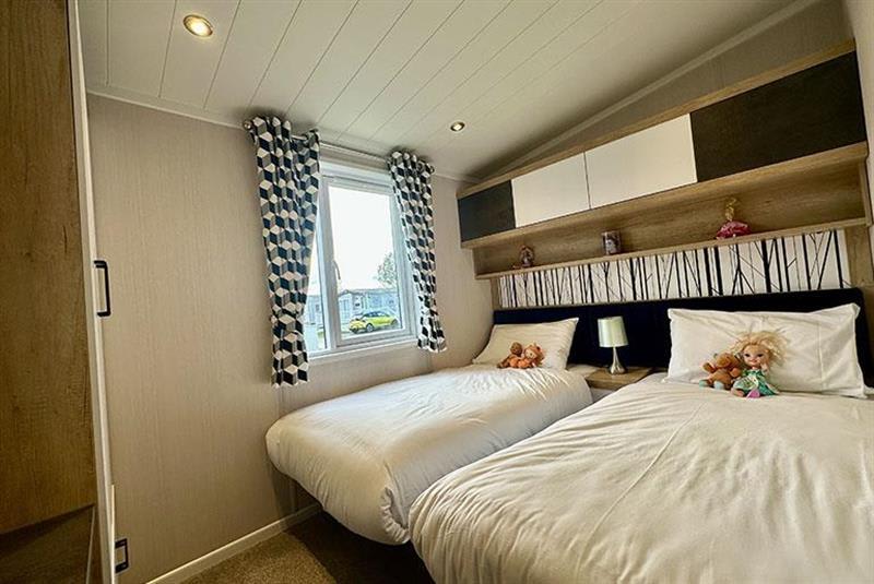 property gallery image 7