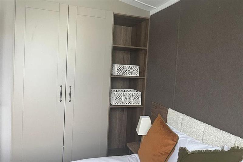 property gallery image 7