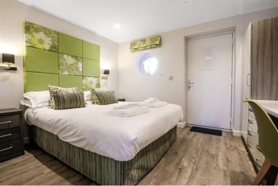 1 Bed Lakeside Apartment image