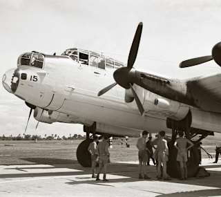 A black and white image of a plane from WW2. image