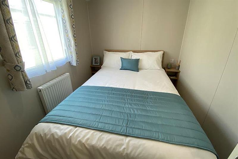 property gallery image 4