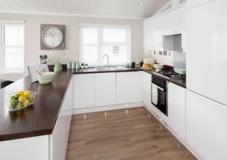 Clean and convenient kitchen