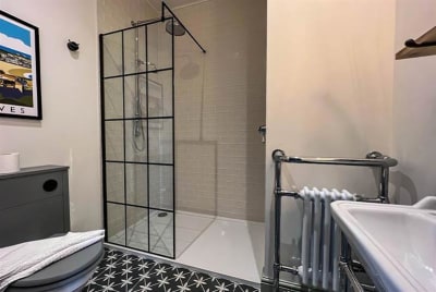 4 Bed Rooftop Lodge image