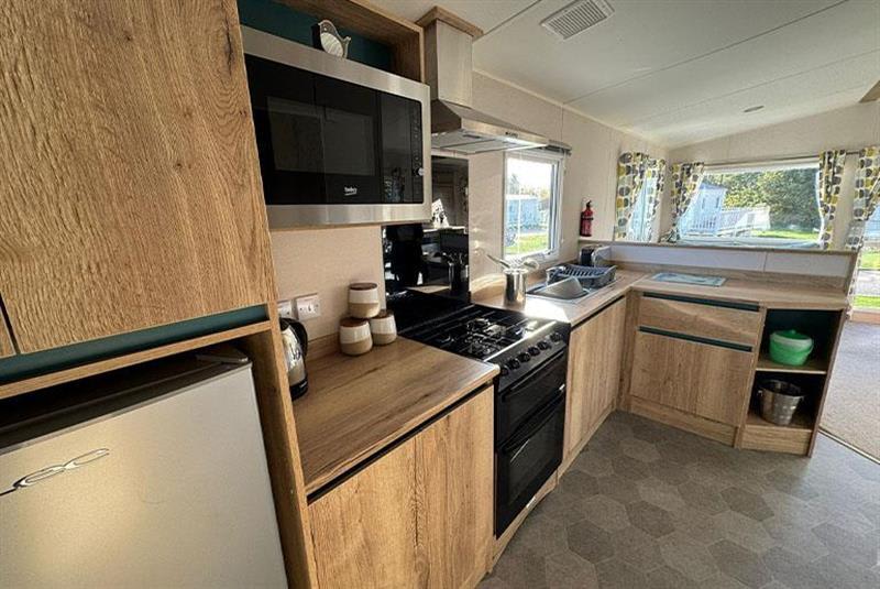 property gallery image 4