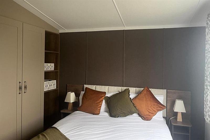 property gallery image 6