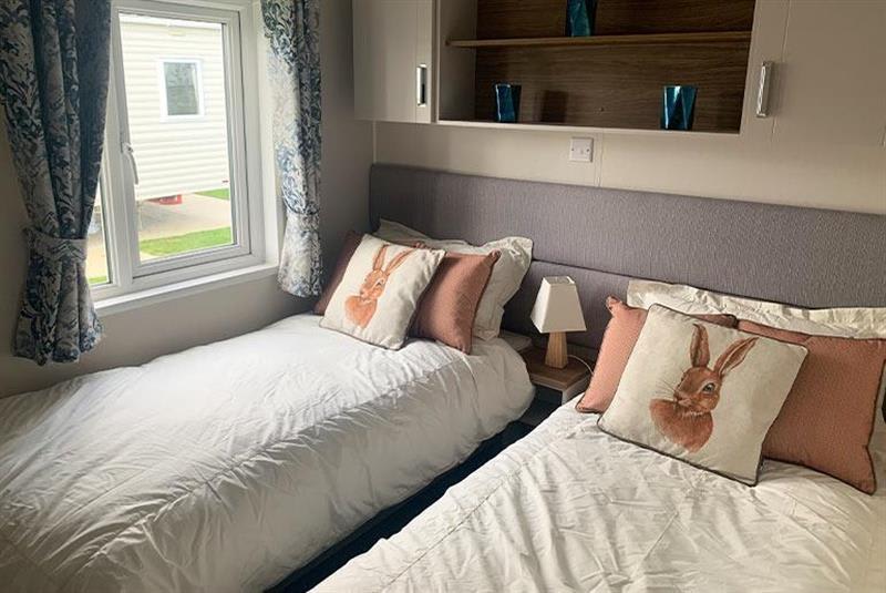 property gallery image 3