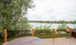 Exclusive Lakeside Lodge image