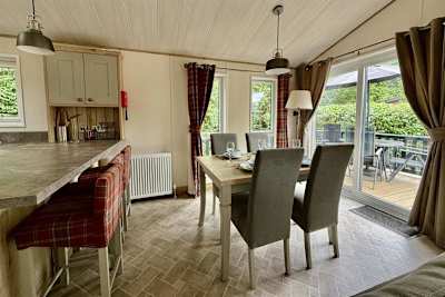 Westlake Lodge image