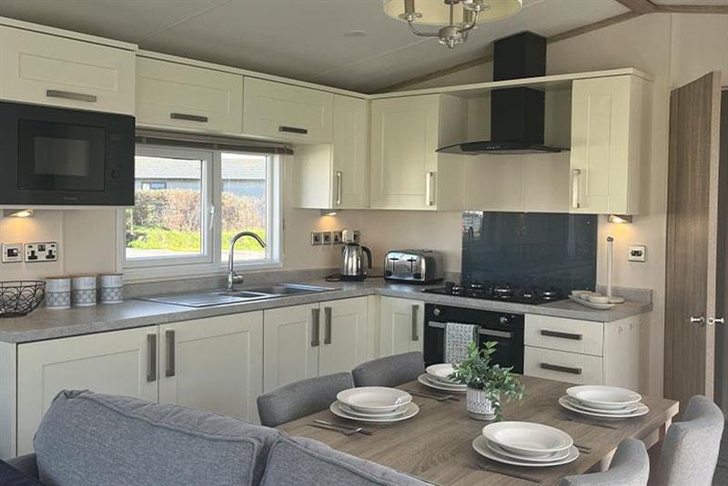 property gallery image 6