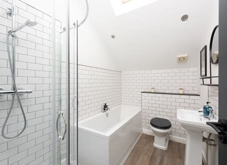 Luxury Wooden Lodge image