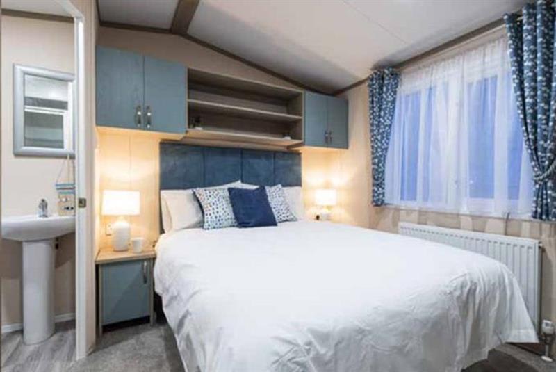 property gallery image 6