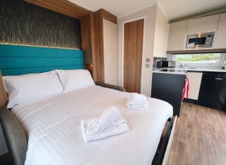 Luxury Pod image