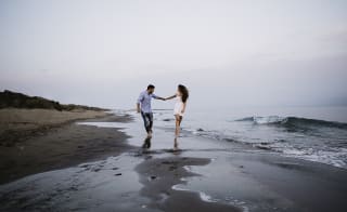 Planning a Valentine's Day surprise image
