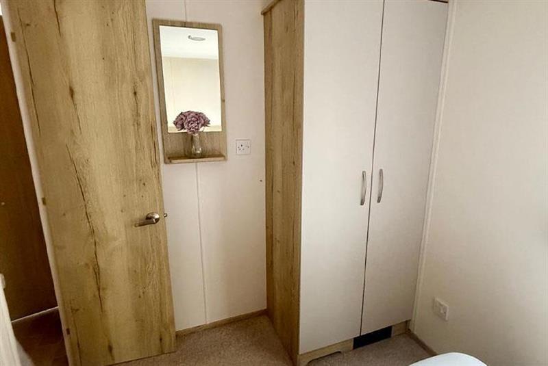 property gallery image 6