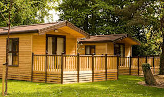 Comfort Wooden Lodge image