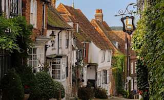 Explore the historic Steep Hill image