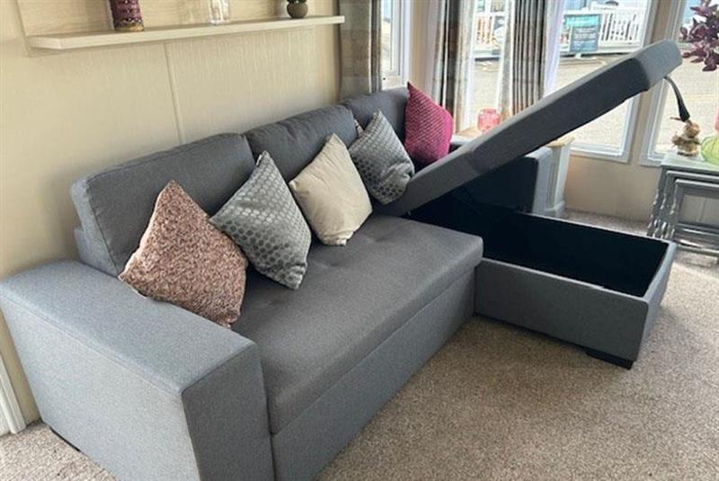 property gallery image 3